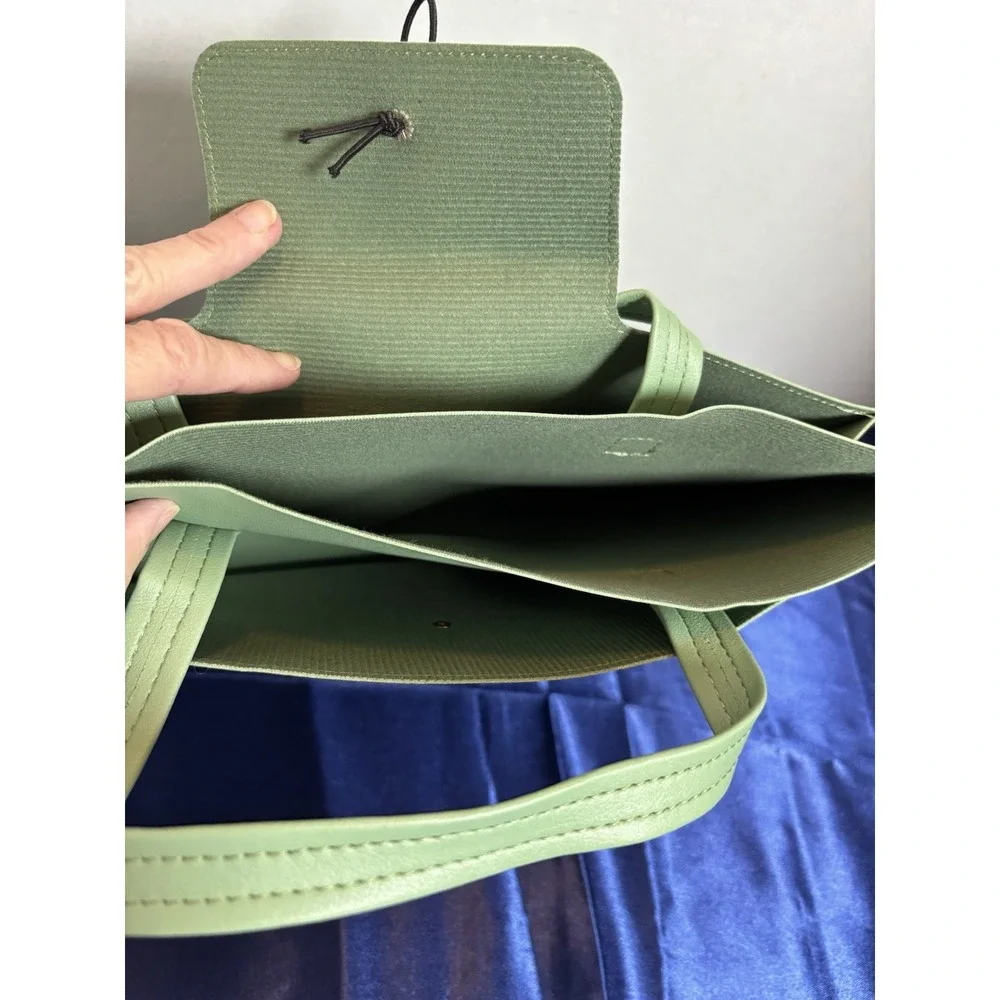 Mint Green 13–14 Inch Laptop Tote Bag Shoulder Carryall Flower Charm[J]